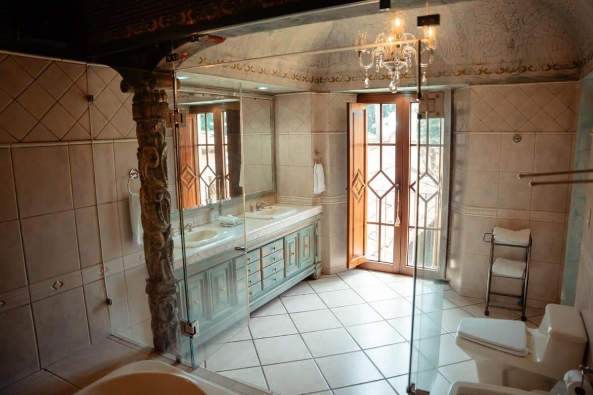 Sharazade - Boutique Stay Pool Magical Setting Antigua ภายนอก รูปภาพ