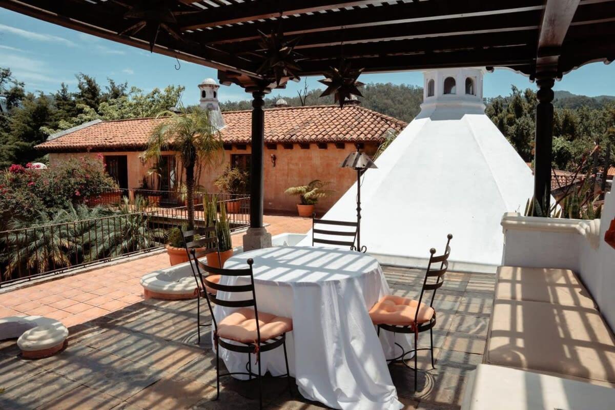 Sharazade - Boutique Stay Pool Magical Setting Antigua ภายนอก รูปภาพ